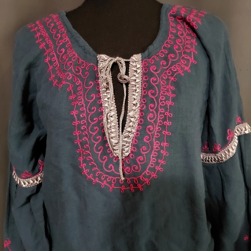 Free People Blue & Pink Boho Embroidered Ribbon Top Size XS